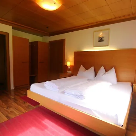 أبارت-غارني ألبيفيتا 3*