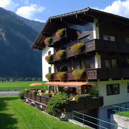 Apart-garni Alpevita 메이른호픈