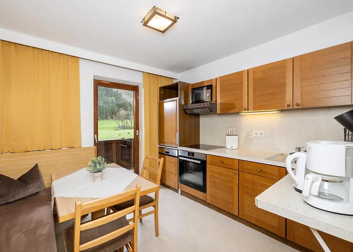 Apart-garni Alpevita Penzion 3*