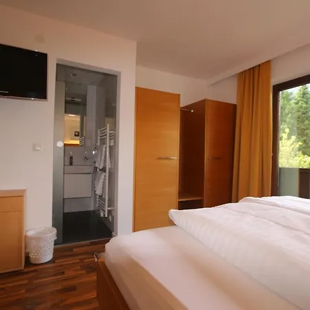 Apart-garni Alpevita Affittacamere 3*