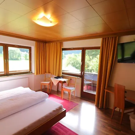 Apart-garni Alpevita Affittacamere 3*