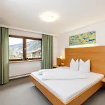 Apart-garni Alpevita Gasthuis 3*